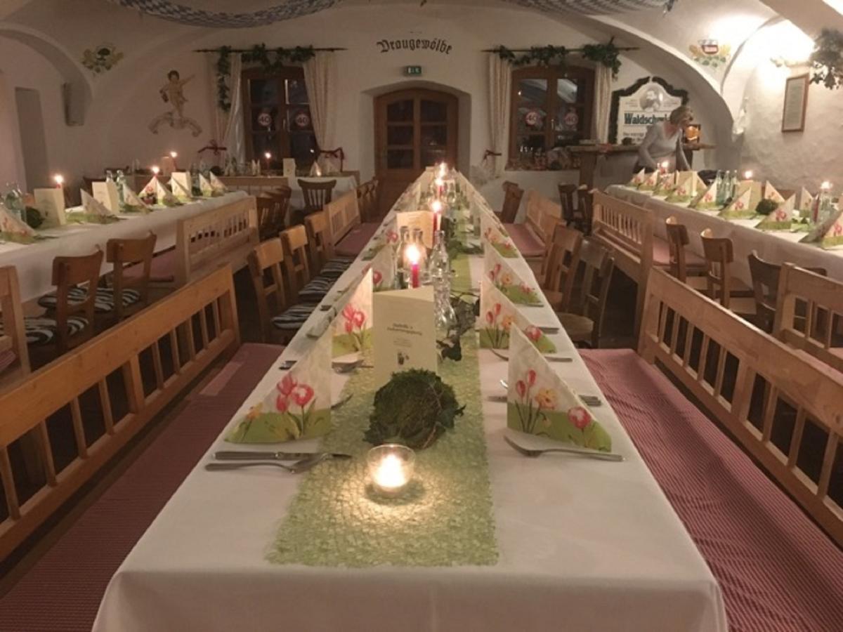 Brauereigasthof Zur Post Eschlkam Экстерьер фото